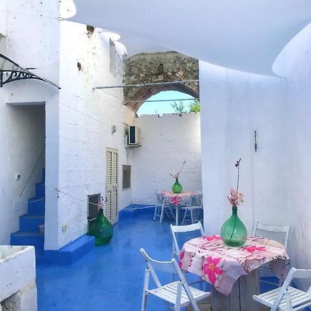 Hotel Chicchisanti Castrignano del Capo Zewnętrze zdjęcie