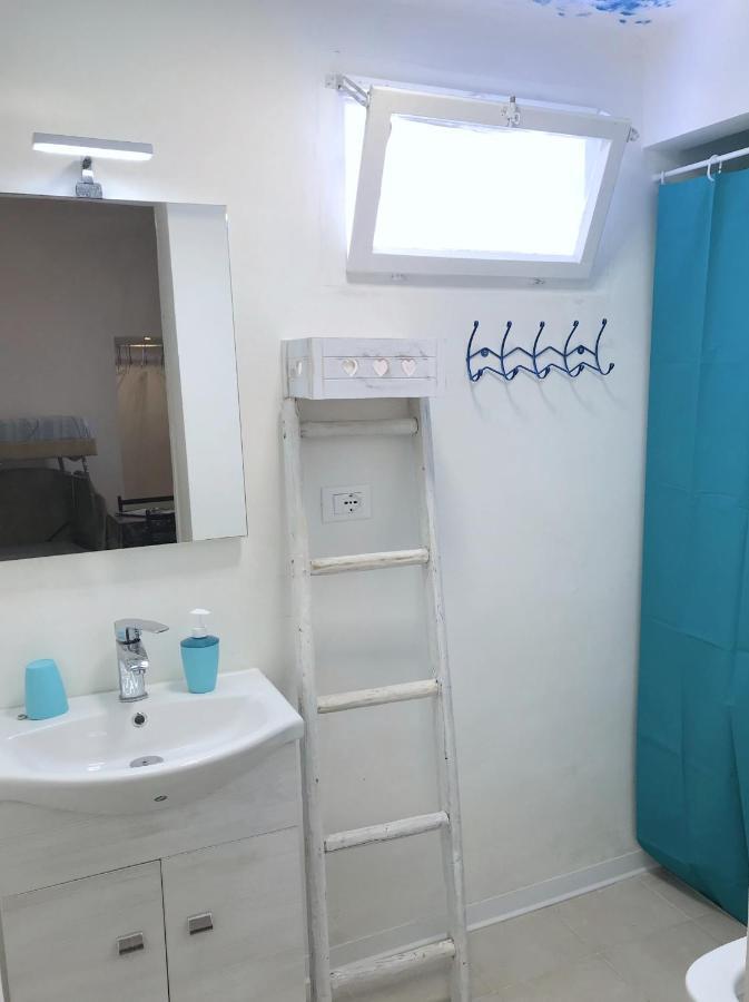 Hotel Chicchisanti Castrignano del Capo Zewnętrze zdjęcie